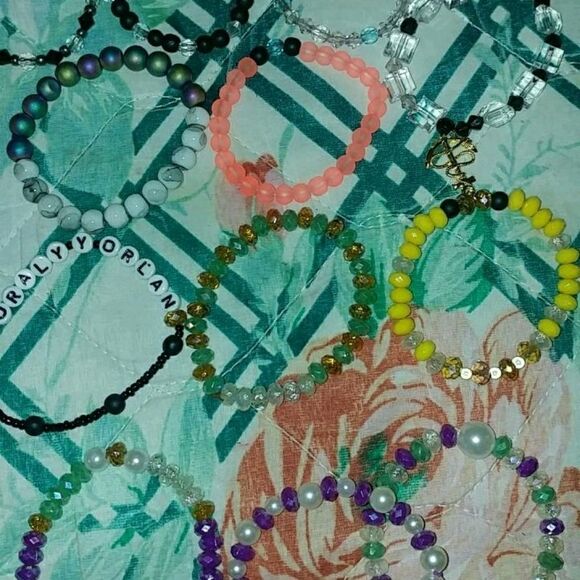 Name bracelet  - Picture 1 of 7